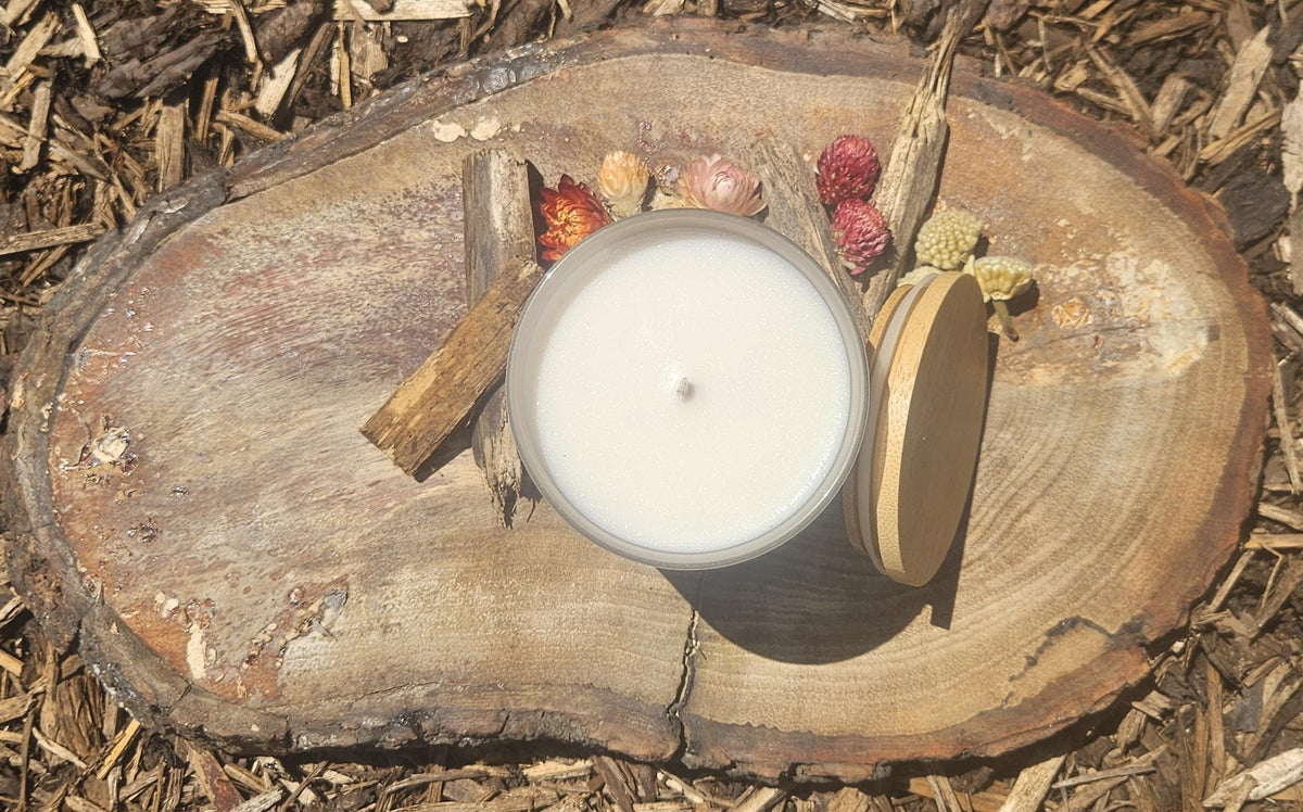 Oriental Musk Scented Soy Wax Candle, Frosted Glass Jar, Bamboo Lid